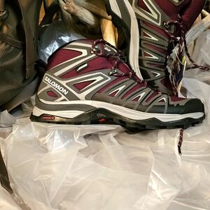 Salomon Women's X Ultra Pioneer Mid Climasalomon Waterproof Hiking Boot